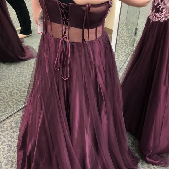 Prom Dress - Picture 2 of 3